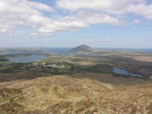 Connemara National Park (2/5), výhled při výstupu na Diamond Hill